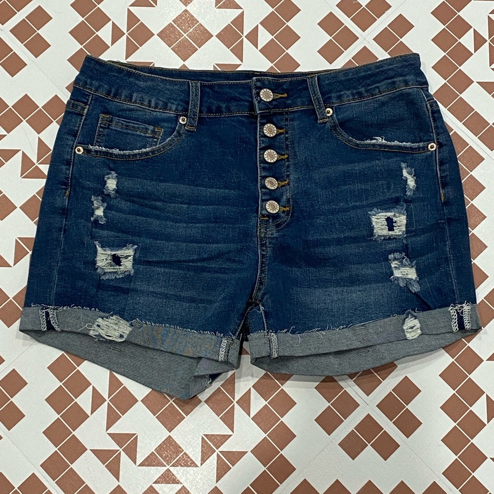 NWOT Jean shorts